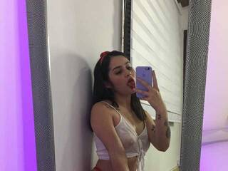 دردشة الفيديو المثيرة charlotemonet