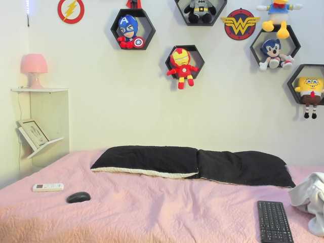 لقطات البث Charlotequeen