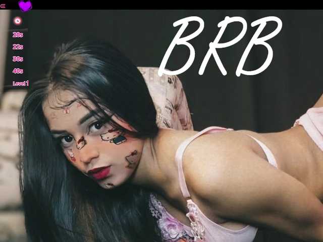 لقطات البث charlotteevanz