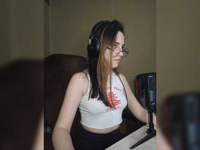 لقطات البث chat69baby