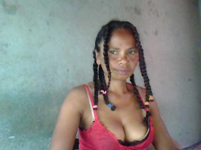 لقطات البث cheri-coco