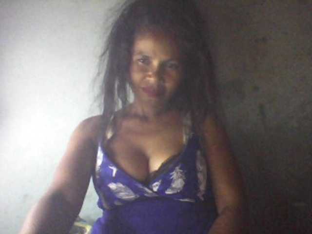 لقطات البث cheri-coco