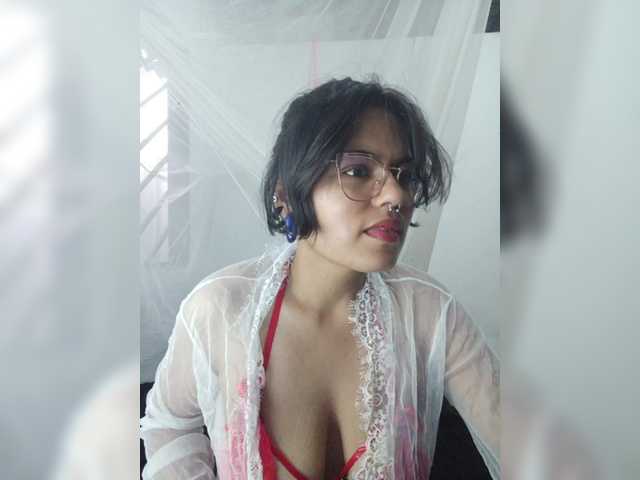 لقطات البث CherryAangela