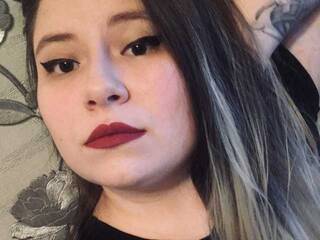 دردشة الفيديو المثيرة CherryVodka