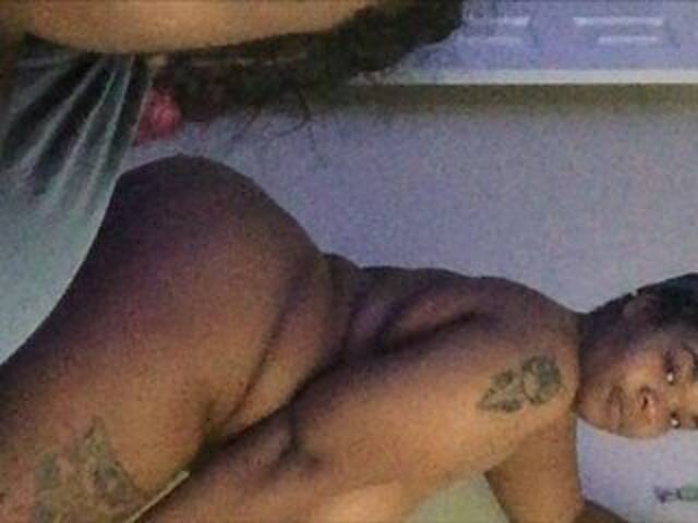 لقطات البث chestychasity