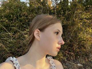 دردشة الفيديو المثيرة chironika