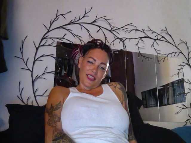 لقطات البث Chloe369