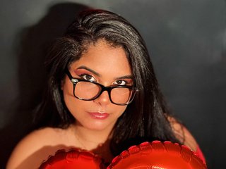 دردشة الفيديو المثيرة CholeBroww