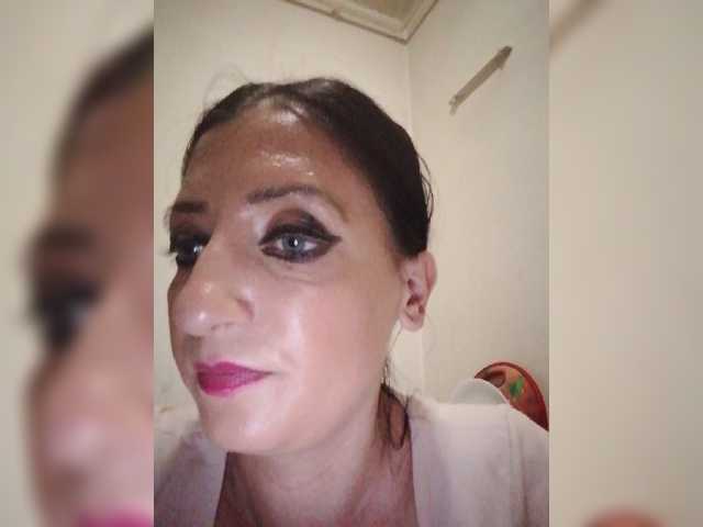 لقطات البث ChristianaHot