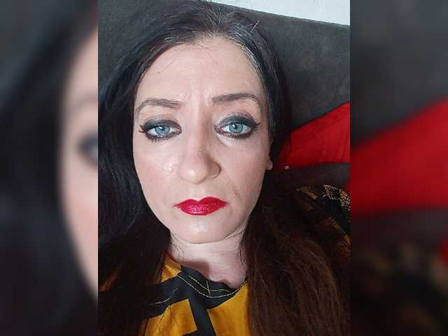 لقطات البث ChristianaHot