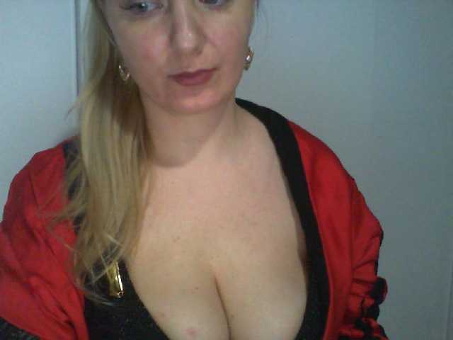 لقطات البث ChristinaHotX