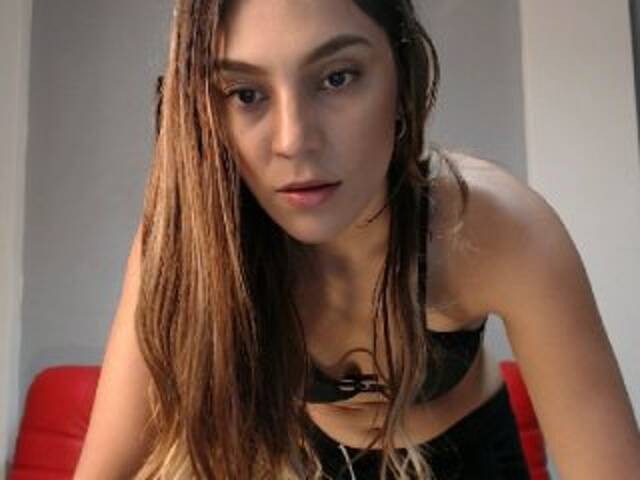 لقطات البث ChristyRay1