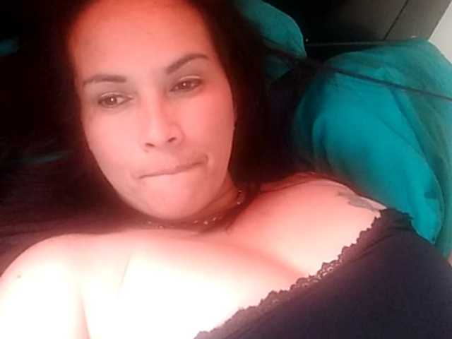 لقطات البث ChubbyBigTits