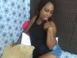 دردشة الفيديو المثيرة cintiaBoot