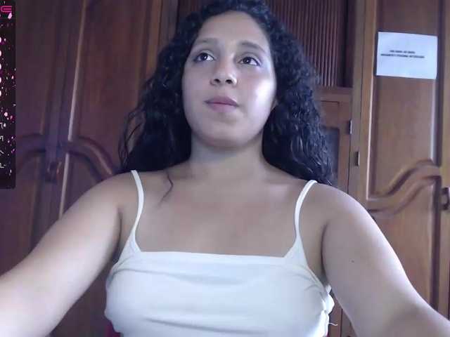 الصور ClaireWilliams ARE YOU READY TO CUM TILL GET DRY? CUZ I DO. DO NOT MISS MY SHOWS, YOU WON'T REGRET DADDY #lovense #ass #latina #boobs #chatting #games #curvy