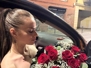 دردشة الفيديو المثيرة ClarissaMorales