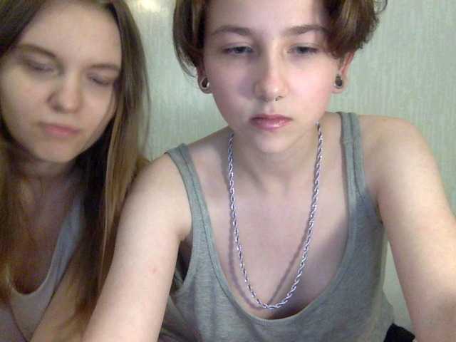 لقطات البث CleoAndTiena