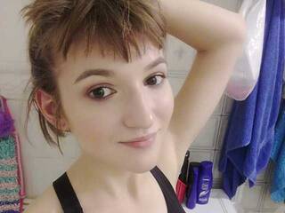 دردشة الفيديو المثيرة Clubnichka228