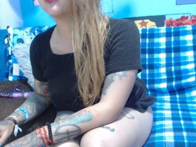 لقطات البث coalgirl