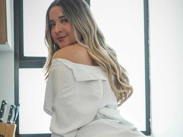 صورة الملف الشخصي MEGANARIANAA