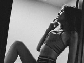 دردشة الفيديو المثيرة comedgarson