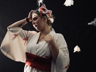 دردشة الفيديو المثيرة ComfortRuby