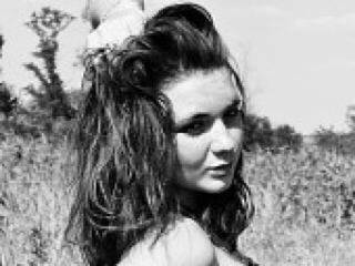 دردشة الفيديو المثيرة confettie