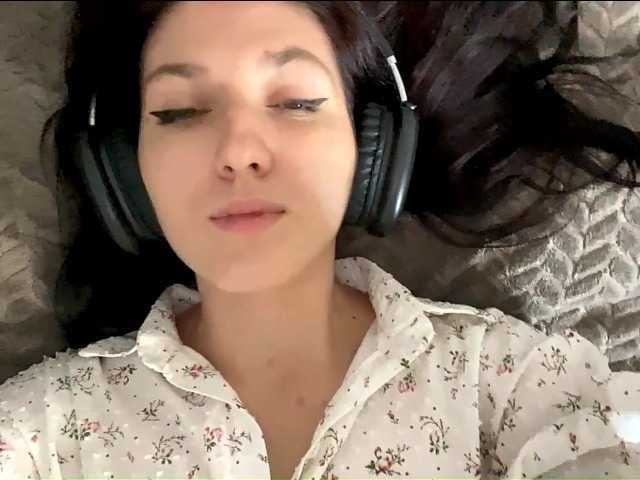 لقطات البث COOL-TITS-YES