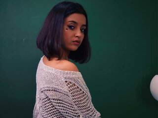 دردشة الفيديو المثيرة CoralineJonez