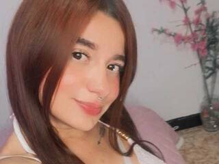 دردشة الفيديو المثيرة corall-smith