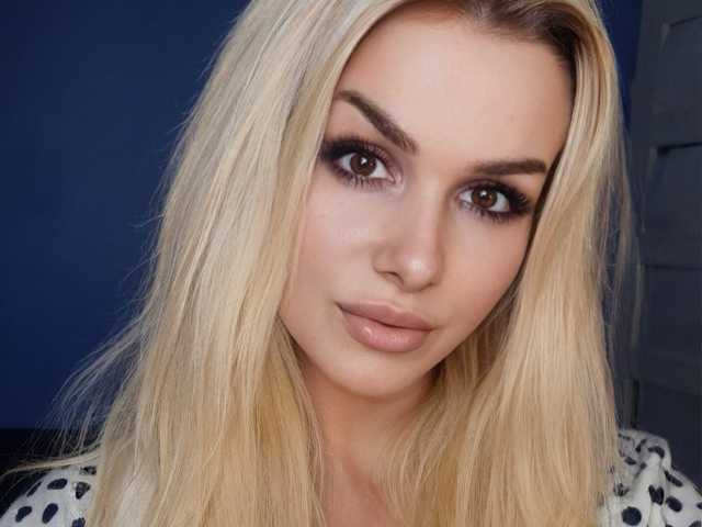 صورة الملف الشخصي Cornelia22hot