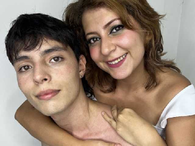 صورة الملف الشخصي couplemysterious