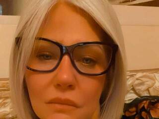 دردشة الفيديو المثيرة CrazyBionda