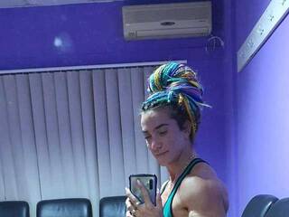 دردشة الفيديو المثيرة crazymuscle