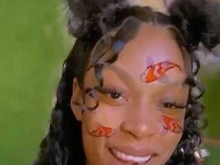 دردشة الفيديو المثيرة Creamcandy