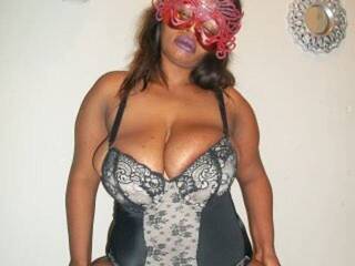 دردشة الفيديو المثيرة CallyCaliente