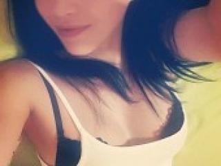 دردشة الفيديو المثيرة criketgirl