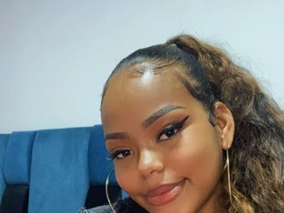 دردشة الفيديو المثيرة CrissMillerr1