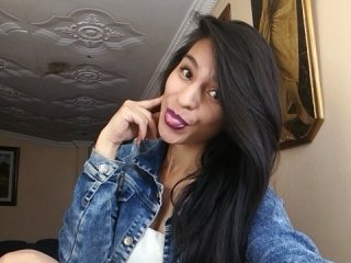 صورة الملف الشخصي Crisstal-lc