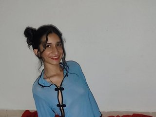 دردشة الفيديو المثيرة Cristal-ST