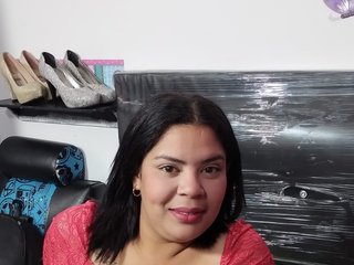 دردشة الفيديو المثيرة CRISTALSEXX