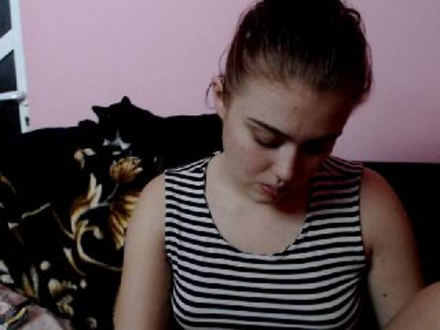 لقطات البث cristina10