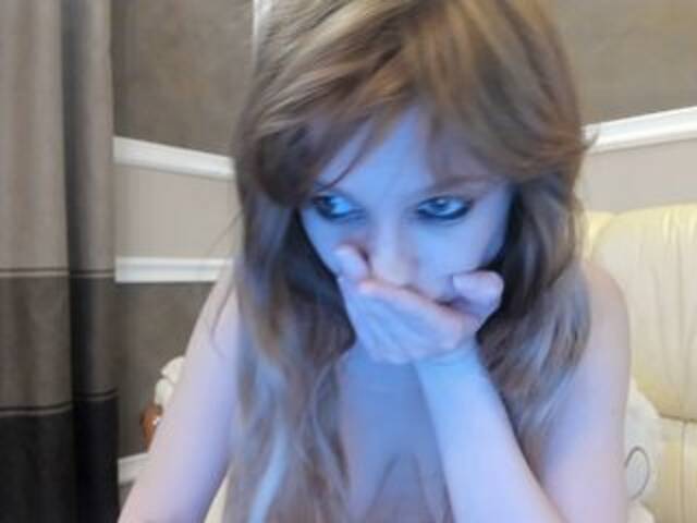 لقطات البث cryptoslutty