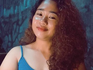 دردشة الفيديو المثيرة curly-cute