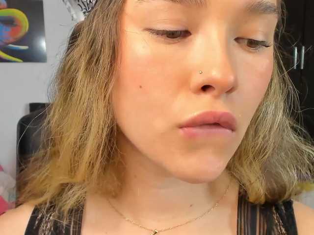 لقطات البث curlygirl1