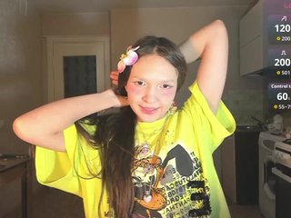 دردشة الفيديو المثيرة CuteLolly