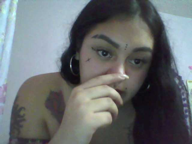 لقطات البث cutebruna