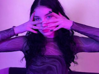 دردشة الفيديو المثيرة CuteCurly18