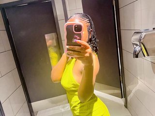 دردشة الفيديو المثيرة Cutemontty