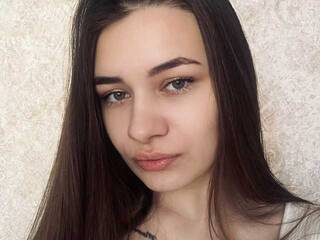 دردشة الفيديو المثيرة CutieVika